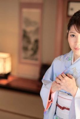 (本條彩乃)和服底下充滿色情身材 (56P)