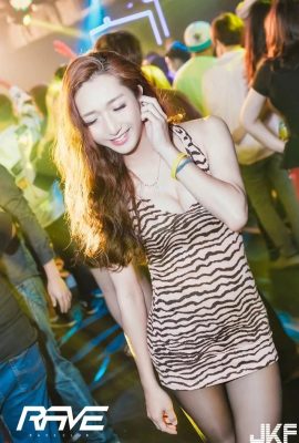 Rave club-2016.4.1(五)(國定殺戮愚人派對) (31P)