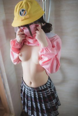 柚月蘿莉cosplay秀迷惑(56P)