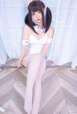 微博美少女神樂板仲冬Cosplay情色寫真兔女郎泡泡 [150P]