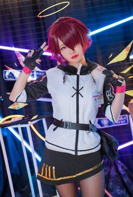 [Cosplay] Arty Huang – 明日方舟 Exusiai [30P] （2022 年 2 月 6 日）