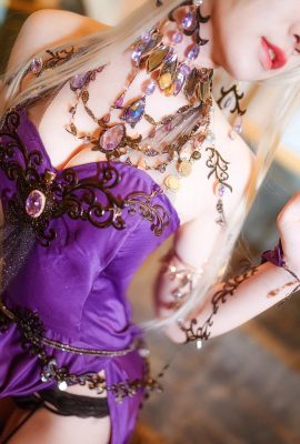 [福利COS] 阮邑 Fairy – 黑槍呆禮服