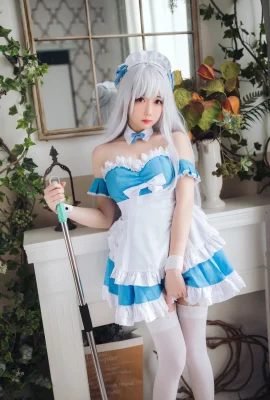 燜燜碳 Cosplay 小天鵝女僕