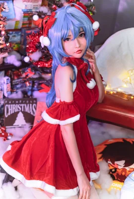 Cosplay 馬鈴薯哥吉拉 Santa Ganyu