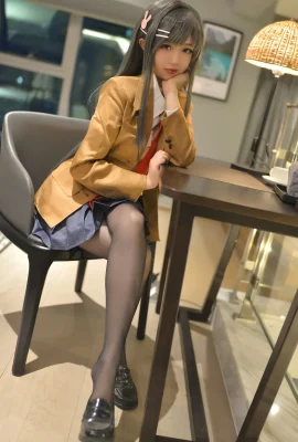 麻衣制服兔女郎