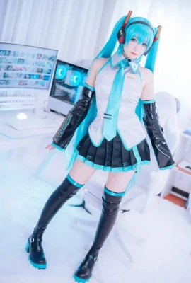 Shimo  –  hatsune miku